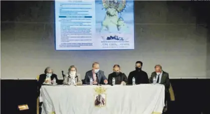  ?? EL PERIÓDICO ?? Asamblea General de la Hermandad de la Santísima Virgen de la Victoria, en el teatro Gabriel y Galán.