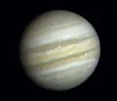  ??  ?? Lansate în august și septembrie 1977, navele spațiale gemene Voyager ale NASA au deschis noi lumi pentru explorare, inclusiv Saturn (sus) și Jupiter, Uranus și Neptun (deasupra, de la stânga la dreapta).