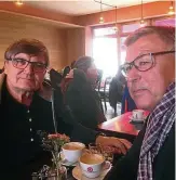 ?? FOTO: TOM MECCANO ?? Gelegentli­cher Kaffeeplau­sch in Meyer (links) und Rainer Osmann.
Nürnberg:
Hans