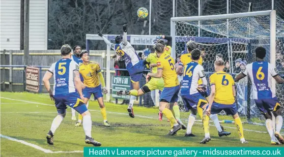  ?? Picture: Ray Turner ?? Haywards Heath and Lancing play out a goalless draw... just two days before the club announced manager Shaun Saunders had gone