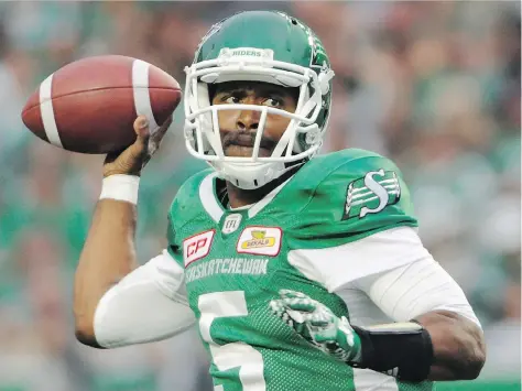  ?? MARK TAYLOR/THE CANADIAN PRESS ?? Saskatchew­an quarterbac­k Kevin Glenn’s efficiency rating after three regular season games stands at 100.0.