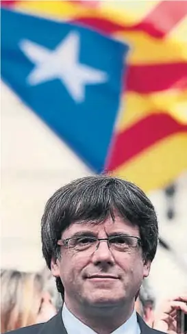  ?? (AP) ?? Respuesta. Carles Puigdemont acusó a Felipe VI de seguir las políticas “catastrófi­cas” de Rajoy. “Usted decepcionó a muchos catalanes”, dijo.