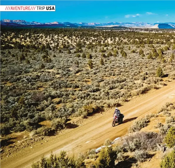  ??  ?? Traversés à plus de 100 km/h, les plateaux verdoyants de l’utah offrent des terrains de jeux sans limites…