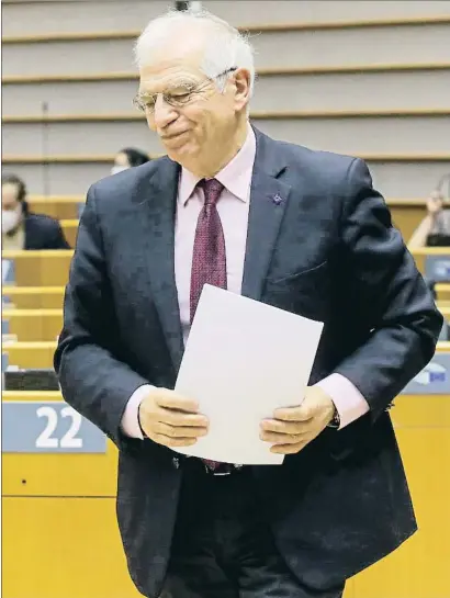  ?? POOL / REUTERS ?? Borrell, comparecie­ndo ayer ante el Parlamento Europeo