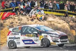  ??  ?? ÉXITO. Nil Solans ganó su segunda corona del año tras la de WRC3.