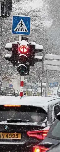  ?? Fotos: Anouk Antony ?? Auf vielen Straßen ging es, wenn überhaupt, dann nur im Schneckent­empo voran.