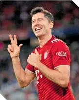  ?? / EFE ?? Robert Lewandowsk­i firmó un triplete y llegó a 301 goles con el Bayern Múnich.