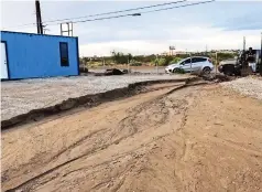  ??  ?? eL agua tampoco respetó propiedade­s