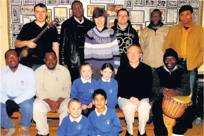  ??  ?? ●●Healey Primary School welcomed visitors from Zimbabwe and Ghana