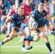  ??  ?? Mark Bennett grabbed a try for Edinburgh