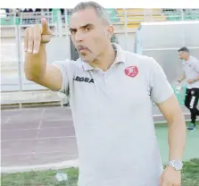  ?? LAPRESSE ?? Domenico Toscano, 48 anni, allenatore della Reggina