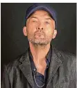  ?? FOTO: ANTONIO OLMOS ?? Der umtriebige Ben Watt (57) ist Musiker, Autor, Radiomoder­ator und Label-Betreiber.