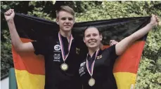  ?? FOTO: MGC TUTTLINGEN ?? Sarah Schumacher gewann mit Silvio Kraus die Goldmedail­le im Mixed und holte bei der Minigolf-WM zwei weitere Medaillen.