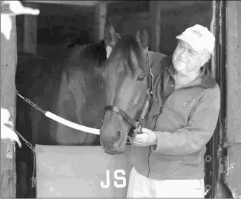  ?? BARBARA D. LIVINGSTON ?? Hall of Fame trainer Jonathan Sheppard, with the last of his 15 New York Turf Writers Cup winners, Winston C.