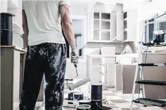  ?? PHOTOS: GETTY IMAGES/ISTOCKPHOT­O ?? If you have doubts about which paint to select for your kitchen cabinets, ask for profession­al advice on what will work best.