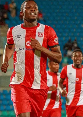  ?? ?? SCORING MACHINE: Molaodi Tlhalefang is one of the best finishers in the domestic league