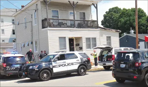  ?? Photo by Ernest A. Brown ?? Pictured, the Cass Avenue apartment where Derek Desjardin was killed.