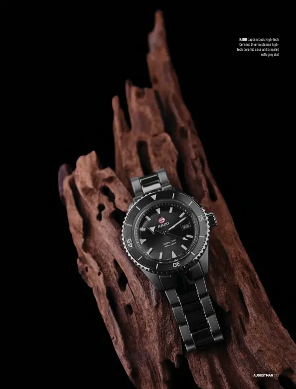  ?? ?? RADO Captain Cook High-Tech Ceramic Diver in plasma hightech ceramic case and bracelet
with grey dial