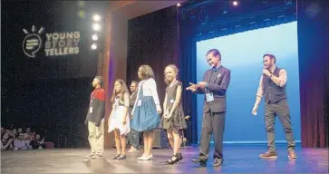  ?? Photograph­s by Young Storytelle­rs ?? FIFTH-GRADE playwright­s take a bow during last year’s Young Storytelle­rs’ Script to Stage program.