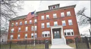  ?? Catherine Avalone / Hearst Connecticu­t Media ?? The Mary Wade House, a senior care facility at 118 Clinton Ave. in New Haven.