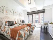  ?? PHOTOS BY DESIGN RECIPES ?? Orange helps make this bedroom feel fun and festive.