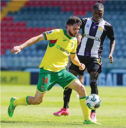  ?? ?? Num bom jogo, com muito equilíbrio, o resultado final estabelece­u um ponto para cada equipa.