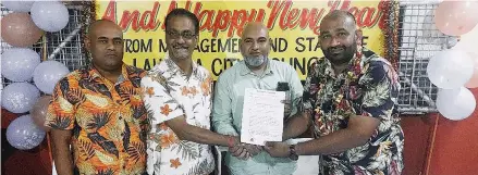  ?? Photo: FLGOA ?? Special administra­tors chairman Anil Amin, Lautoka City Council chief executive officer Anees Khan with FLGOA president Rouhit Singh and secretary Daniel Chand with MoA.