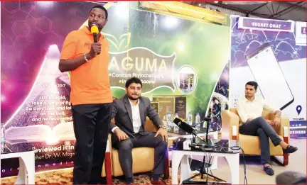  ?? -Picture by Innocent Makawa ?? Prophetic Healing and Deliveranc­e Ministries founder Prophet Walter Magaya (left) addresses journalist­s during the launch of the HIV “cure” while his Indian partners look on in Waterfalls, Harare, yesterday.