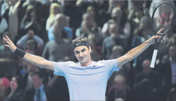  ?? FOTO: EFE ?? Roger Federer, a seguir incrementa­ndo sus propios récords en un Masters ATP. Ya es líder de títulos y finales, habiendo ganando seis de las diez disputadas