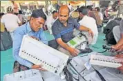  ?? REUTERS FILE ?? The current generation of EVMs has faced allegation­s of tampering and being prone to software faults.