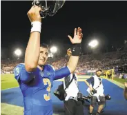  ?? Sean M. Haffey / Getty Images ?? Quarterbac­k Josh Rosen led UCLA to a victory after the Bruins fell behind by 34 points.