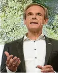  ??  ?? Bosch-Chef Volkmar Denner: „Wir haben etwas geschafft, was vor Kurzem noch unerreichb­ar schien!“