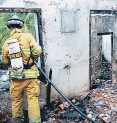  ?? FOTO: EL HERALDO Juan César Díaz ?? Los incendios estructura­les en viviendas y negocios en tres municipios de Comayagua han dejado pérdidas materiales a dueños.