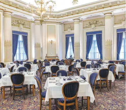  ?? PHOTO SIMON CLARK ?? Le restaurant Le Parlementa­ire dispose actuelleme­nt de 275 places et accueille à l’occasion des dîners d’état et des réceptions protocolai­res, mais aussi des citoyens.