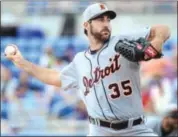  ?? JONATHAN DYER / USA TODAY ?? Tigers pitcher Justin Verlander left Friday’s game with a right triceps cramp. He will be re-evaluated today but isn’t expected to miss his next start.