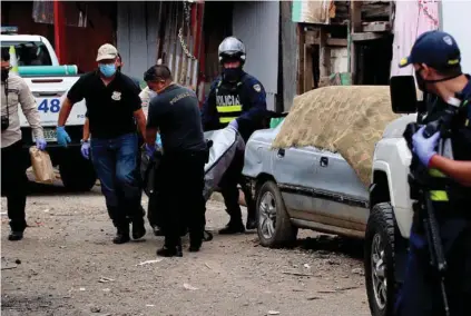  ?? ALONSO TENORIO ?? Uno de los hombres murió en una cuartería.