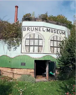  ?? ?? The Brunel Museum in Rotherhith­e and the Thames Tunnel shaft. JODY KINGZETT/BRUNEL MUSEUM