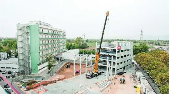  ?? LA RAZÓN ?? Imagen de las obras en el hospital de Bellvitge el pasado octubre