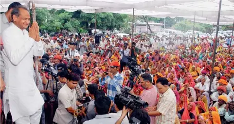  ?? CHIEF MINISTER ASHOK GEHLOTATAR­ALLYIN JAIPUR ??