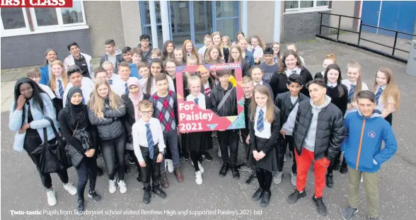  ??  ?? Twin-tastic Pupils from Skovbrynet school visited Renfrew High and supported Paisley’s 2021 bid