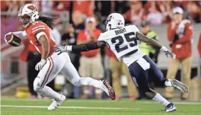  ?? MARK HOFFMAN / MILWAUKEE JOURNAL SENTINEL ?? Safety D'Cota Dixon, who had 55 tackles and one intercepti­on last season, is the lone returning starter in UW’s secondary.