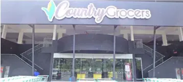  ??  ?? Country Grocers located at Taman Selera Food Court, Miri.
