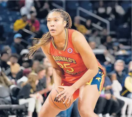  ?? CHARLES REX ARBOGAST/AP ?? Uconn recruit Isuneh Brady participat­es in the first half of the Mcdonald’s All-american Girls basketball game on March 29 in Chicago.