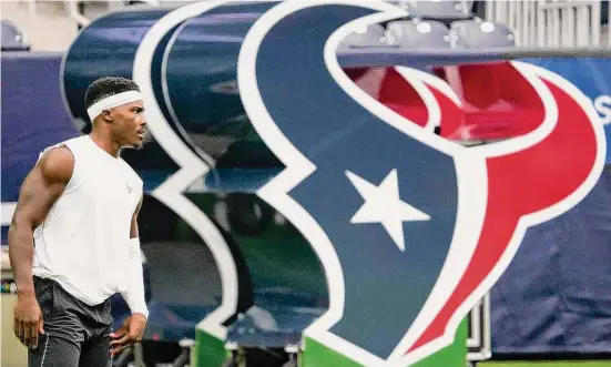  ?? Brett Coomer/Staff photograph­er ?? Phillip Dorsett’s NFL career stalled in Seattle after a foot injury cost him the better part of two seasons. He’s found a role this season in the Texans’ offense.