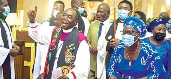  ??  ?? Archbishop Kwashi and wife, Dr. ( Mrs.) Gloria Kwashi dancing at the thanksgivi­ng service