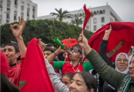  ?? JALAL MORCHIDI / AFP ?? La joie des fans marocains