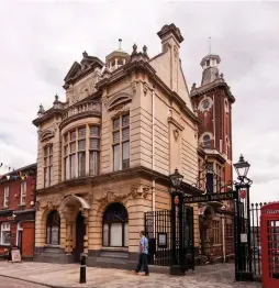  ??  ?? The Guildhall at Rochester was built towards the end of the 17th century