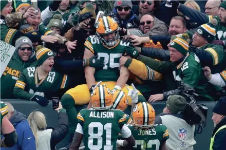  ?? MILWAUKEE JOURNAL SENTINEL ?? Green Bay Packers tight end Robert Tonyan hopes to be doing more Lambeau Leaps next year after he missed time last season with a core muscle injury.