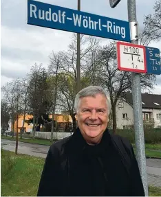  ?? Foto: Wöhrl ?? Hans Rudolf Wöhrl (im Bild) stammt aus der berühmten fränkische­n Bekleidung­sfir ma. Diese Straße in Roth wurde nach seinem Vater benannt.