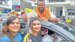  ?? ANI ?? Indian hockey team's bronze medalist player Lalit Upadhyay receives a warm welcome in his home town Varanasi after returning from Tokyo Olympics, on Wednesday.